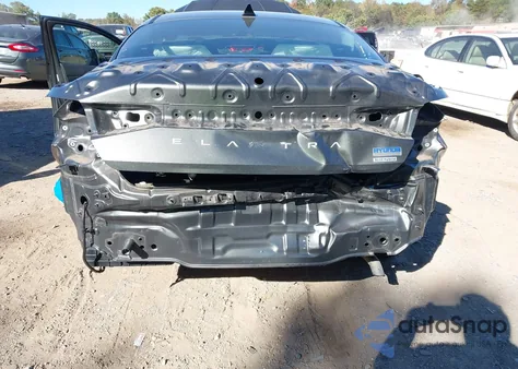 2024 Hyundai Elantra Hybrid Blue из США, поврежденный, VIN KMHLM4DJ7RU104109